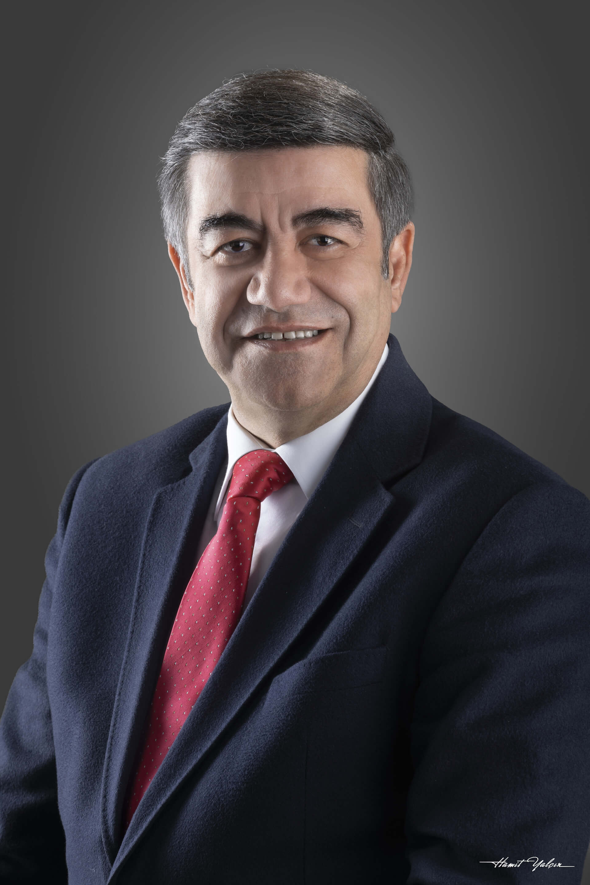 İbrahim Taşel — Yönetim Kurulu Başkanı portresi